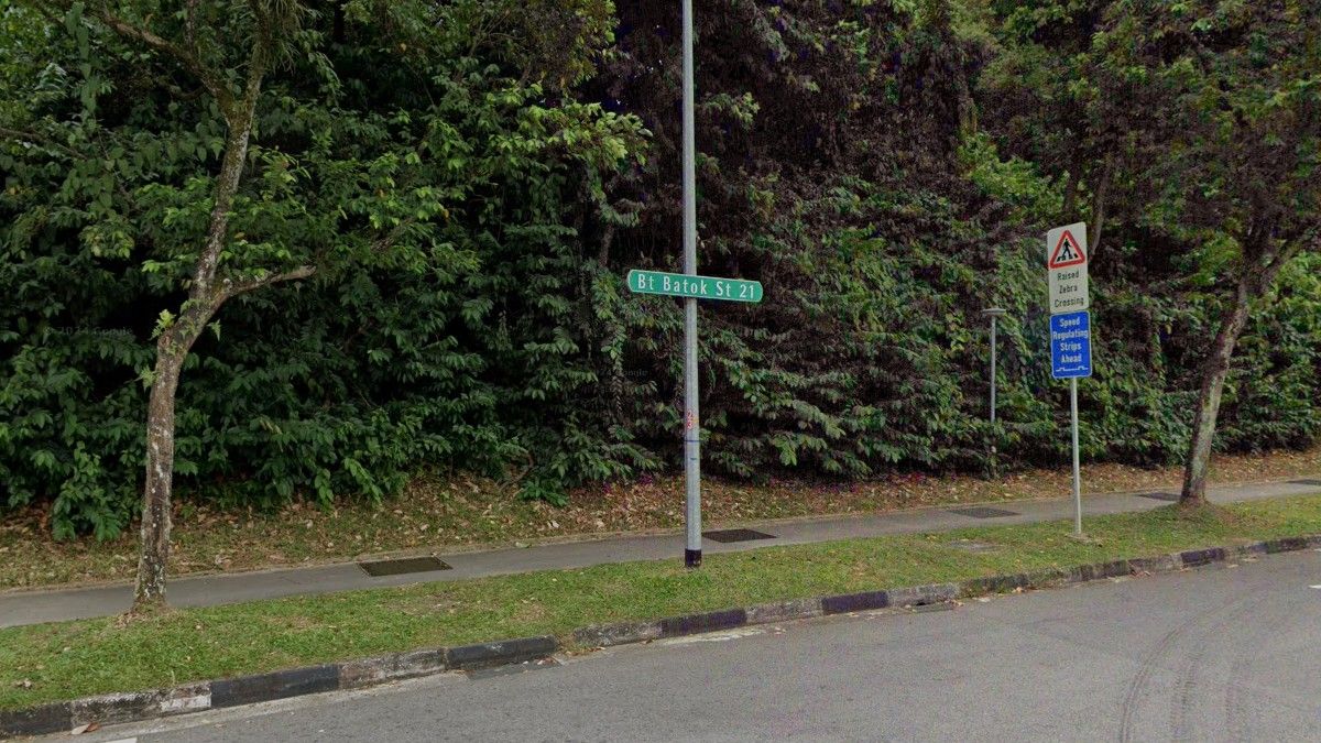 Neighbours' concern over foul odour leads to elderly man's body being found in Bukit Batok flat